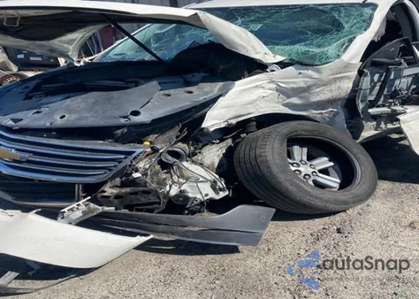 2015 Chevrolet Traverse 2Lt z USA, uszkodzony, nr VIN 1GNKRHKD8FJ117378